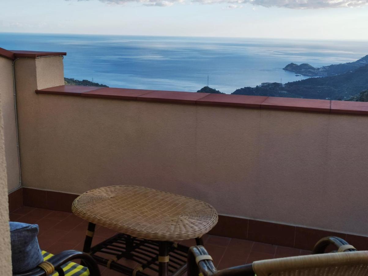 La Panoramica Daire Gallodoro Dış mekan fotoğraf